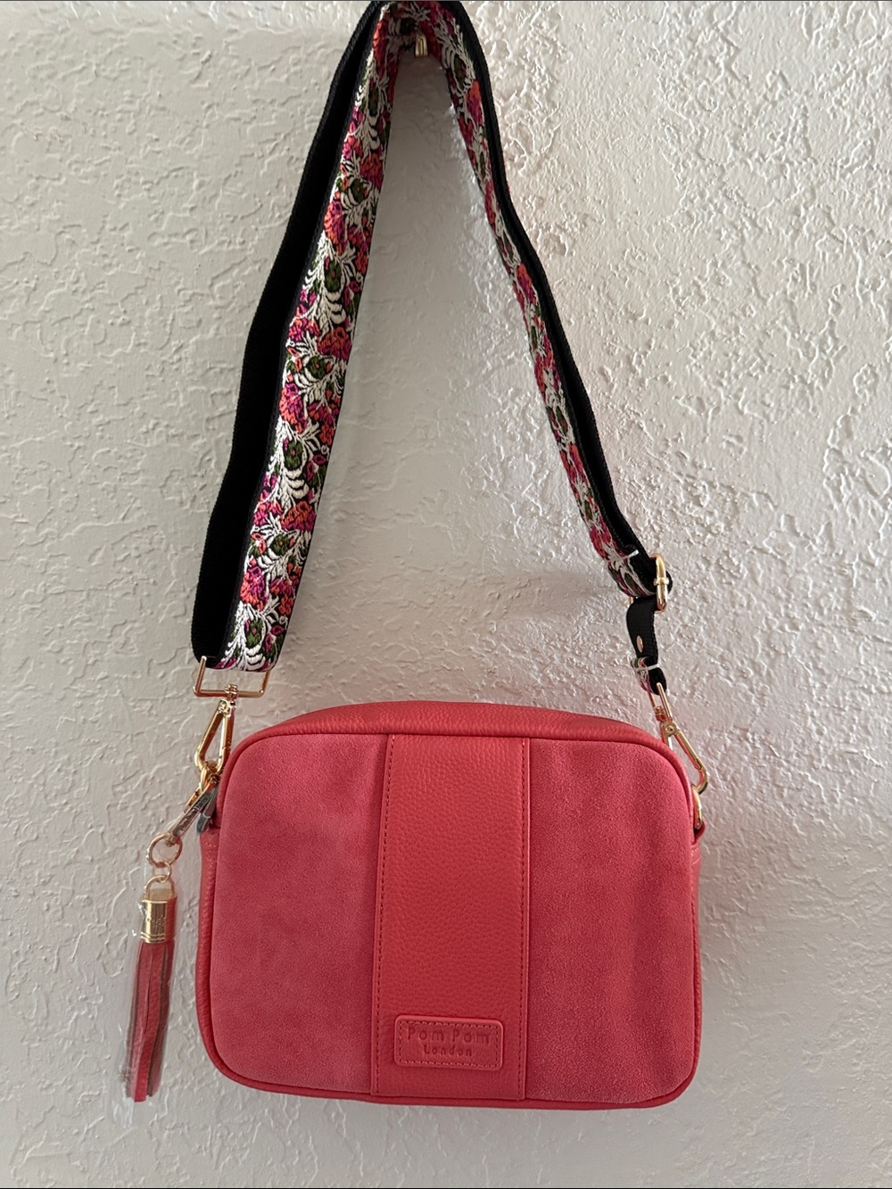 Pom Pom By London The City Suede Leather Crossbody Bag Tea Rose Pink New